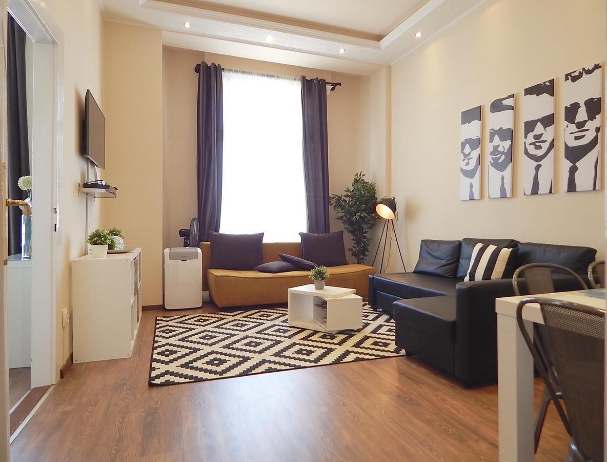 Hello Downtown Apartment - Broadway Budapest Extérieur photo